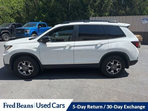 Used 2022 Honda Passport TrailSport image 1