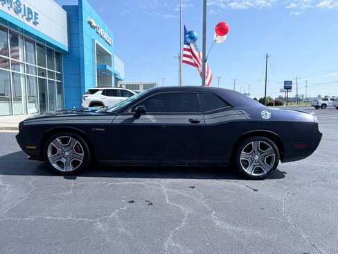 Used 2012 Dodge Challenger R/T RWD image 5