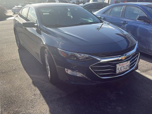 Used 2022 Chevrolet Malibu LT image 6