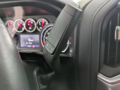 Used 2022 Chevrolet Silverado 2500 LT w/ Convenience Package image 13