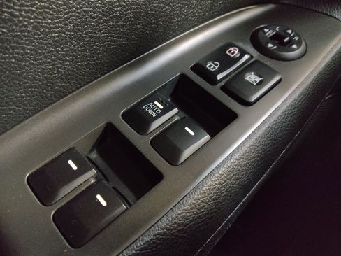 Used 2018 Kia Forte LX w/ LX Rear Camera Package FWD image 27