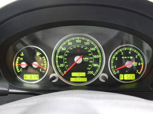 Used 2005 Chrysler Crossfire SRT-6 RWD image 10