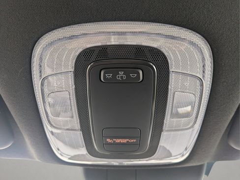 Certified 2025 Hyundai Elantra Sport FWD image 18