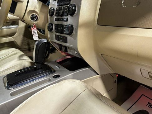 Used 2012 Ford Escape XLT FWD image 43