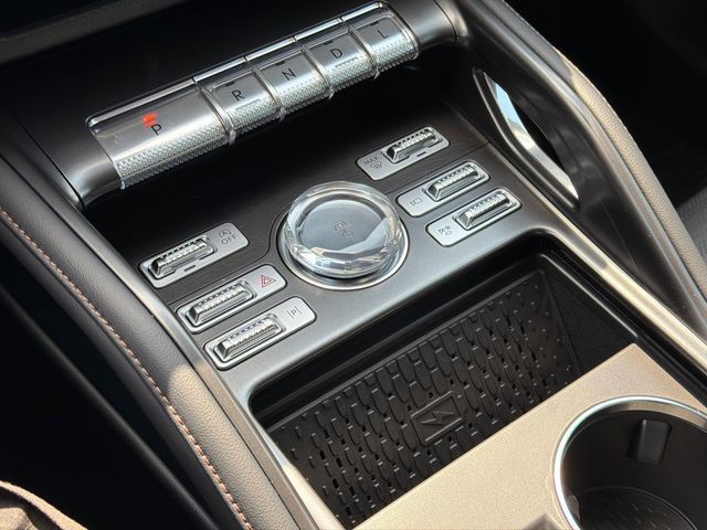 New 2026 Lincoln Nautilus Reserve AWD/4WD image 29