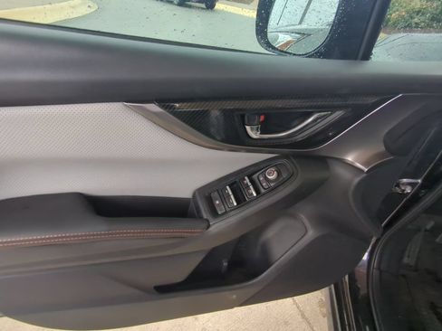 Used 2019 Subaru Crosstrek 2.0i Limited w/ Moonroof Package AWD/4WD image 10
