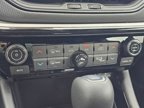 New 2026 Jeep Compass Trailhawk AWD/4WD image 36