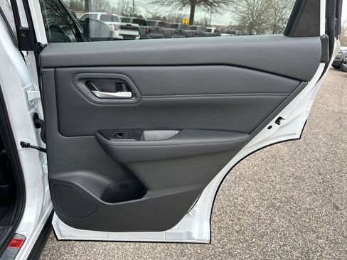 New 2026 Nissan Rogue SV FWD image 16