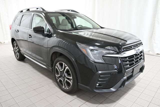 Used 2025 Subaru Ascent Limited AWD/4WD image 17