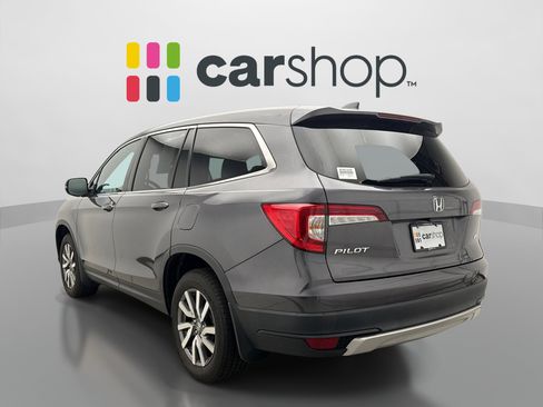 Used 2020 Honda Pilot EX image 2