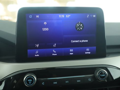 Certified 2022 Ford Escape SE image 9