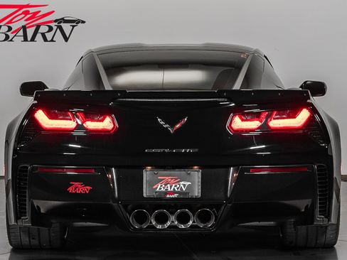 Used 2018 Chevrolet Corvette Grand Sport image 12
