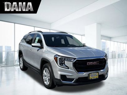 Used 2022 GMC Terrain SLE w/ Driver Convenience Package