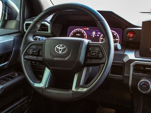 Used 2024 Toyota Tacoma TRD Off-Road image 23