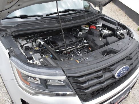 Used 2017 Ford Explorer 4WD Police Interceptor w/ Ultimate Wiring Package image 28