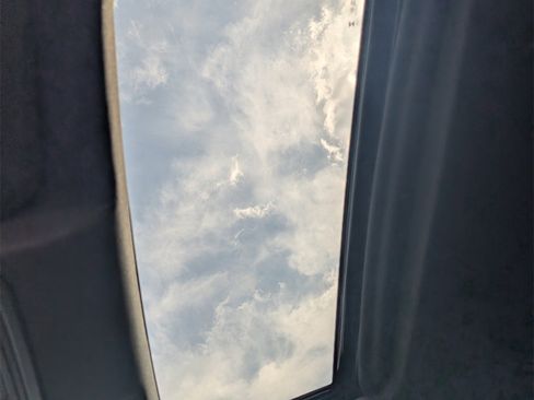 Used 2025 GMC Sierra 1500 AT4 w/ AT4 Premium Package image 16