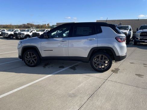 New 2026 Jeep Compass Limited image 2