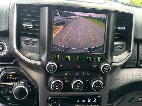 Used 2019 RAM 1500 Big Horn AWD/4WD image 18