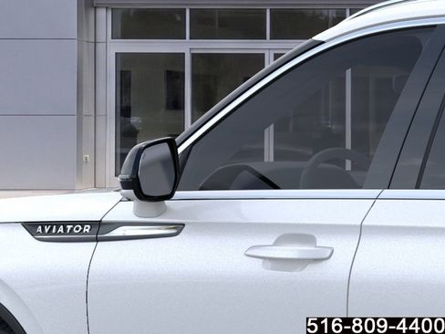 Used 2026 Lincoln Aviator AWD image 21