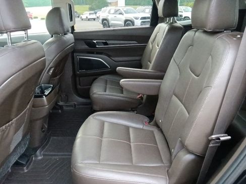 Used 2021 Kia Telluride SX w/ Nightfall Edition Package AWD/4WD image 26