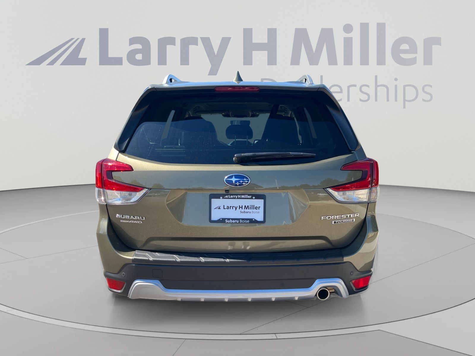 Certified 2023 Subaru Forester Touring AWD/4WD image 4