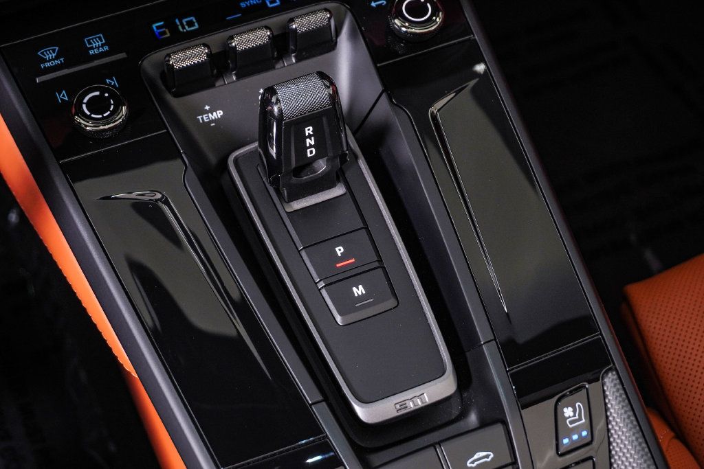 Certified 2026 Porsche 911 Targa 4 GTS AWD/4WD image 28