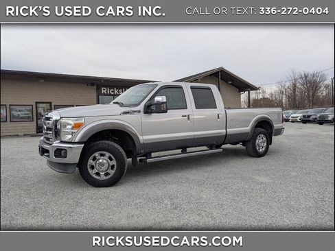 Used 2014 Ford F250 Lariat w/ Chrome Package image 1