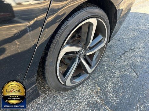 Used 2019 Honda Accord Sport image 18