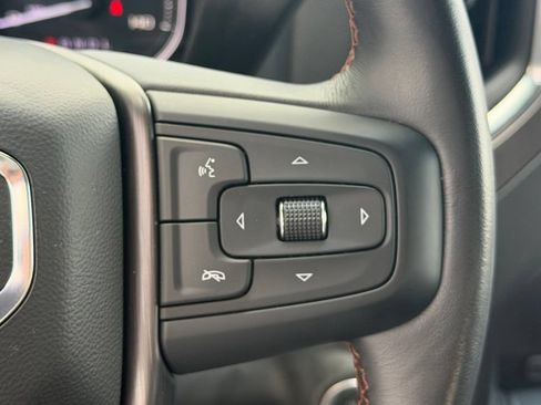 Used 2022 GMC Sierra 1500 AT4 w/ AT4 Premium Package AWD/4WD image 32