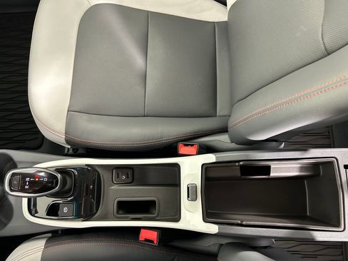Used 2020 Chevrolet Bolt Premier w/ Infotainment Package FWD image 15