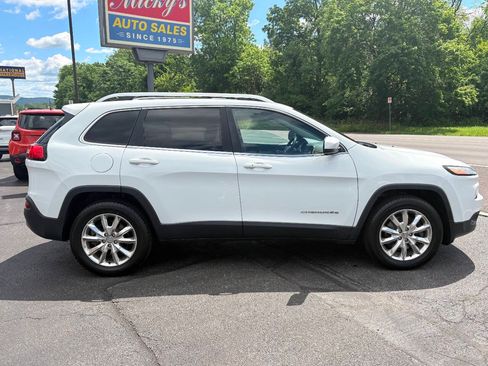 Used 2014 Jeep Cherokee Limited AWD/4WD image 4