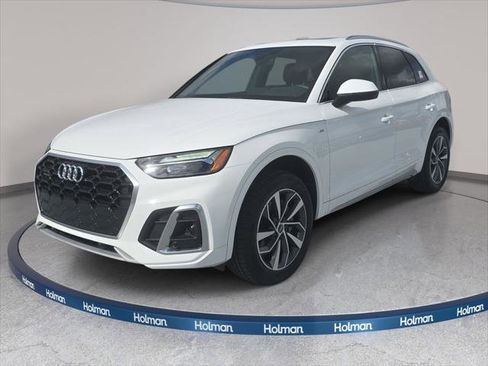 Certified 2023 Audi Q5 2.0T Premium w/ Convenience Package AWD/4WD image 1