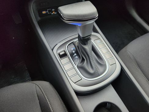 New 2026 Hyundai Kona SE AWD/4WD image 18