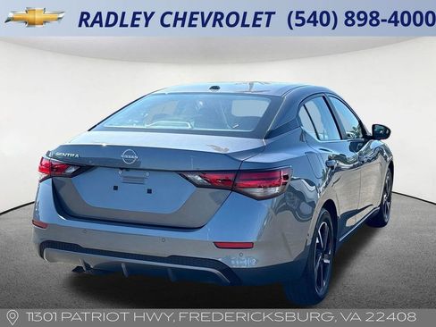 Used 2025 Nissan Sentra SV FWD image 19