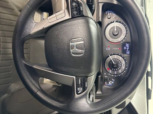 Used 2013 Honda Odyssey EX image 16