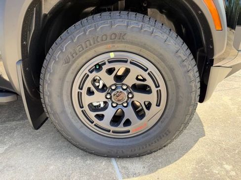 New 2026 Nissan Frontier Pro-X RWD image 10