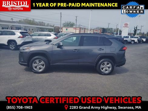 Used 2024 Toyota RAV4 XLE AWD/4WD image 5