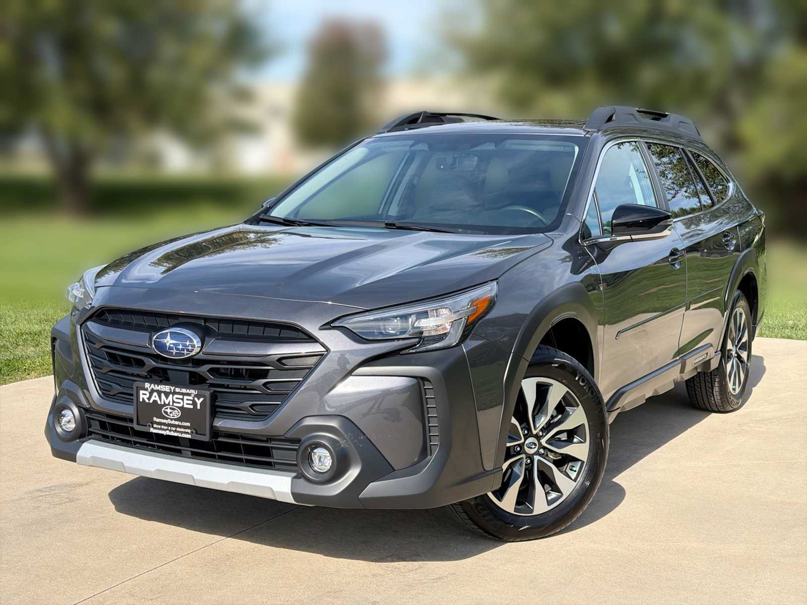 Used 2024 Subaru Outback Limited AWD/4WD image 1