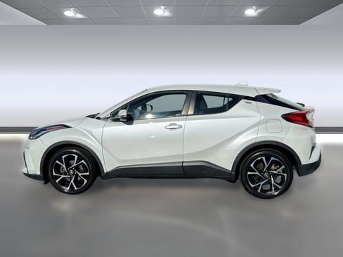 Certified 2021 Toyota C-HR XLE FWD image 2