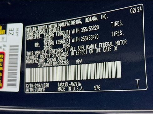 Used 2024 Toyota Grand Highlander Platinum image 33