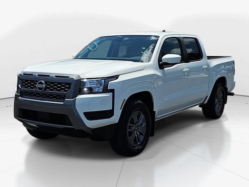 Used 2025 Nissan Frontier SV RWD image 11