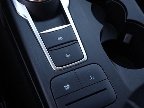 Certified 2025 Ford Escape Active image 18