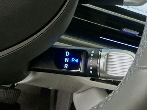 Used 2024 Hyundai Ioniq 6 SEL image 25