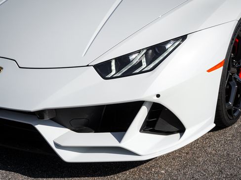 Used 2020 Lamborghini Huracan EVO AWD/4WD image 6