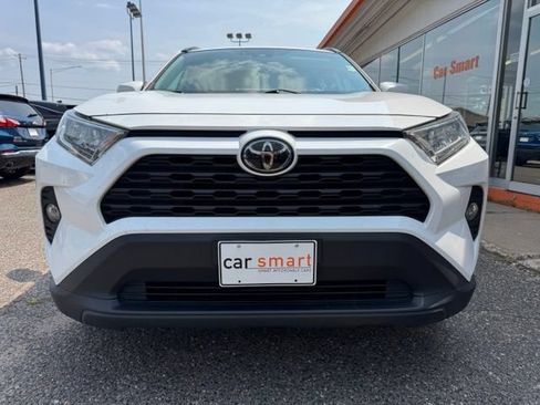 Used 2021 Toyota RAV4 XLE w/ XLE Grade Weather Package AWD/4WD image 2