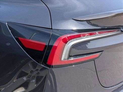 Used 2024 Tesla Model 3 Performance AWD/4WD image 12