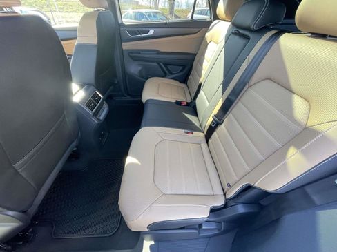 New 2026 Volkswagen Atlas Cross Sport SEL image 15