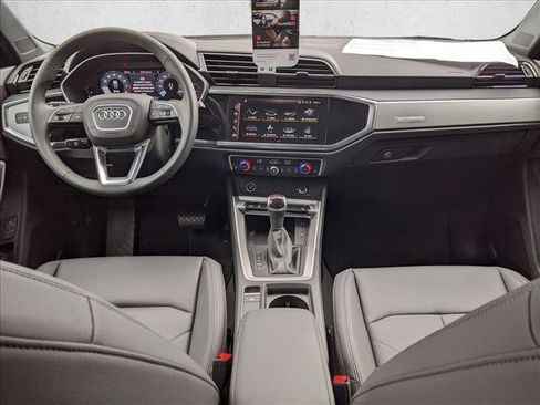 Certified 2025 Audi Q3 2.0T Premium w/ Convenience Package image 14