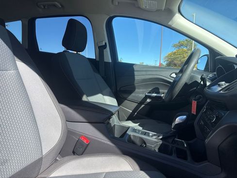 Used 2018 Ford Escape SE w/ SE Sync 3 Package image 14