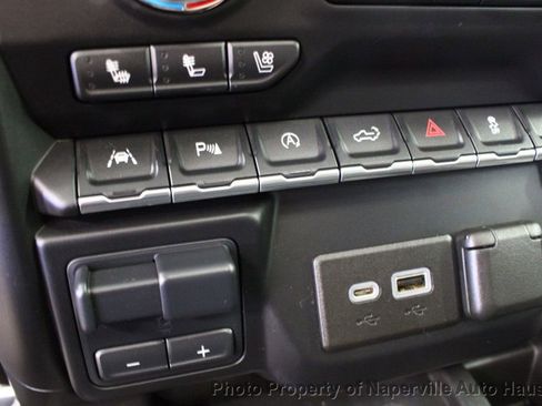 Used 2021 GMC Sierra 1500 SLT w/ SLT Premium Plus Package image 36